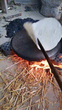 怪不得|搞笑GIF：怪不得打篮球那么好呢？这么小就开始学习了啊！