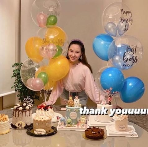 未来|蔡卓妍疑似好事将近，为未来小姑子庆生献吻，两人关系好到像闺蜜