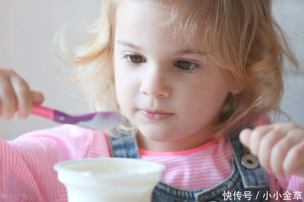 搅拌型酸奶|你也会舔酸奶盖吗?