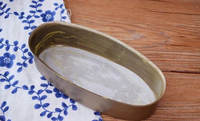  酸奶|喝剩的酸奶别扔掉，把他做成蛋糕，口感细腻又美味，做一个不够吃