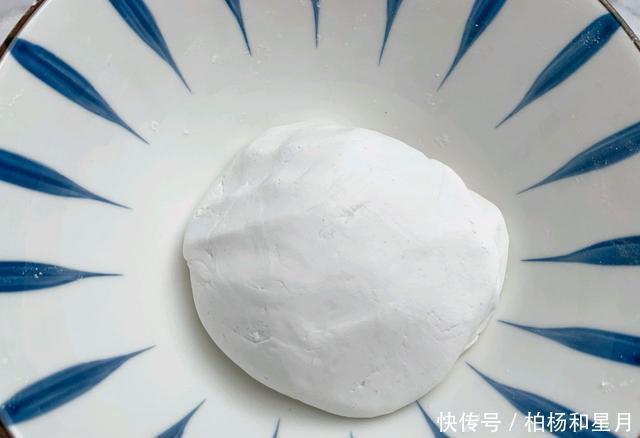 精致|24岁小姑娘的周末,早餐意外红爆朋友圈,朋友平常但精致