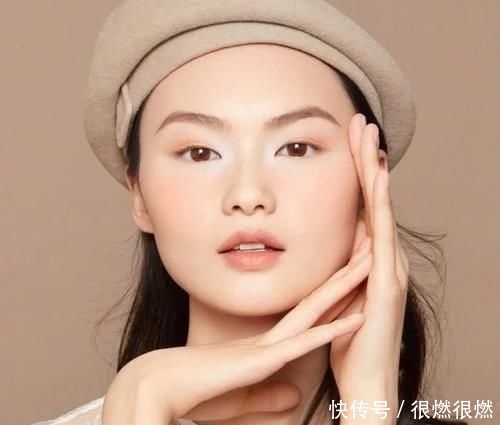 时装周|刘雯接班人原来是她?新一代的国模之光,还是亚洲唯一登上顶级大刊的国模?