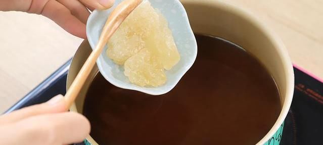 入秋|入秋后,吃梨正应季,不加一滴水,秋梨膏方子分享给大家