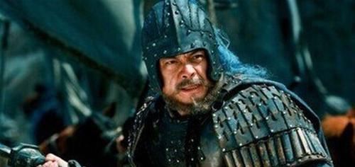 石雕|魏延被杀之后，他的墓前跪着3座石雕，分别代表着谁？