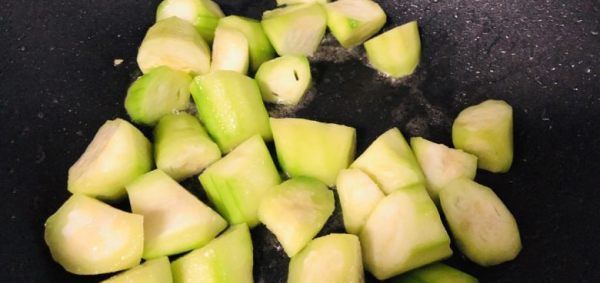  鸡汤|夏季别喝冷饮了，就喝它，比鸡汤还美味，排毒养颜，皮肤越来越白