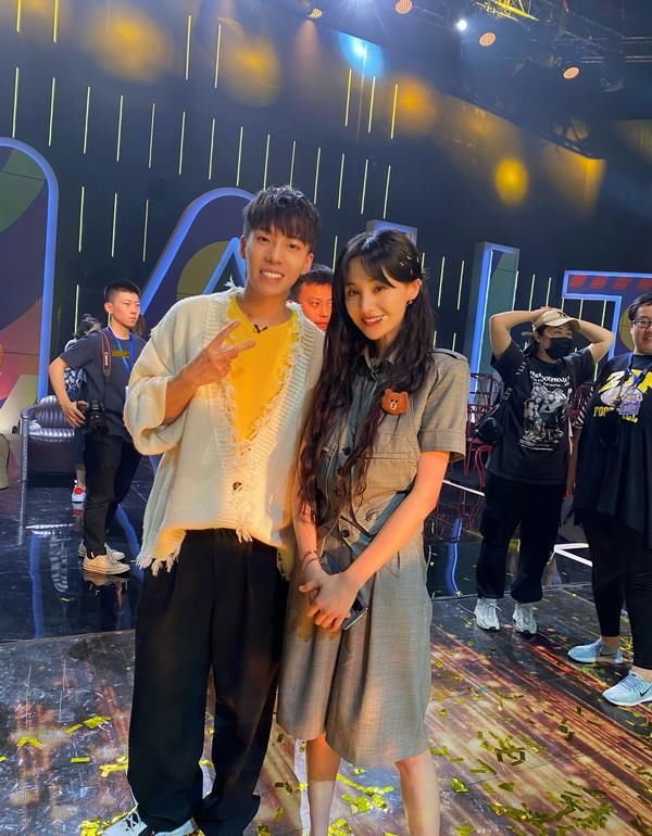  强势|《爆款来了》强势收官 罗景文多样化展示超强带货力