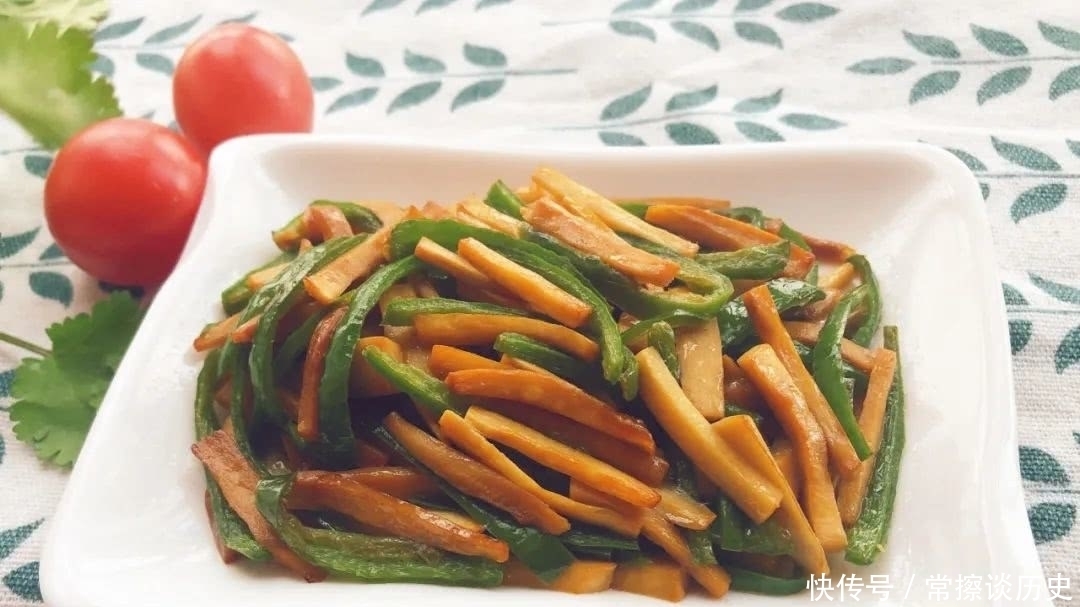 素菜|这两个素菜一起炒,预防心血管疾病,简单美味又健康!