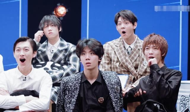  无动于衷|《明子》对硬糖少女c位无动于衷，却对另一成员欢呼雀跃，人气差太明显