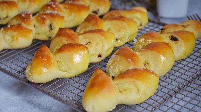  手法|剪一剪，扭一扭，就能做出颜值爆表的麦穗面包，整形手法超简单