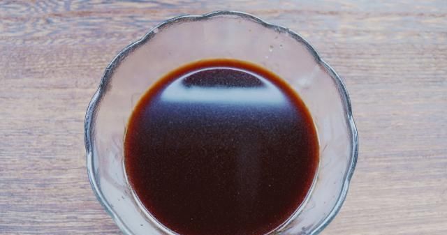  虎皮青椒|夏天最强“减肥菜”，这样做比肉都香，坚持吃1周，腰肢变苗条了