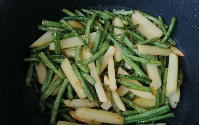  苹果|维C含量是苹果的10倍, 吃1个它等于10个苹果, 才8毛一斤