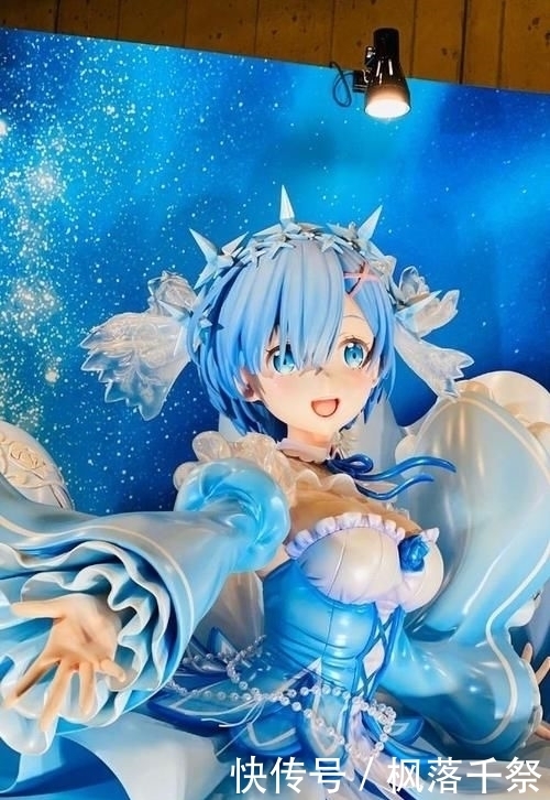  主题|日本漫展展出等身雷姆，冬日主题穿的却是裙子，不冷么