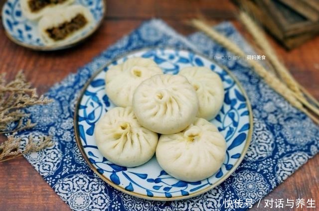 酱肉|教你在家做酱肉包,发面调馅详细做法分享,咸香好吃,三分钟学会