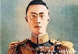  溥仪|溥仪的学历究竟有多高看看他的几位老师，就连博士生都自叹不如！