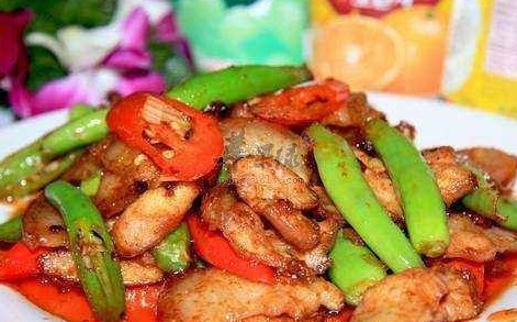 越来越|每周必给女儿做的营养菜,香辣可口肥而不腻,脸色越来越红润