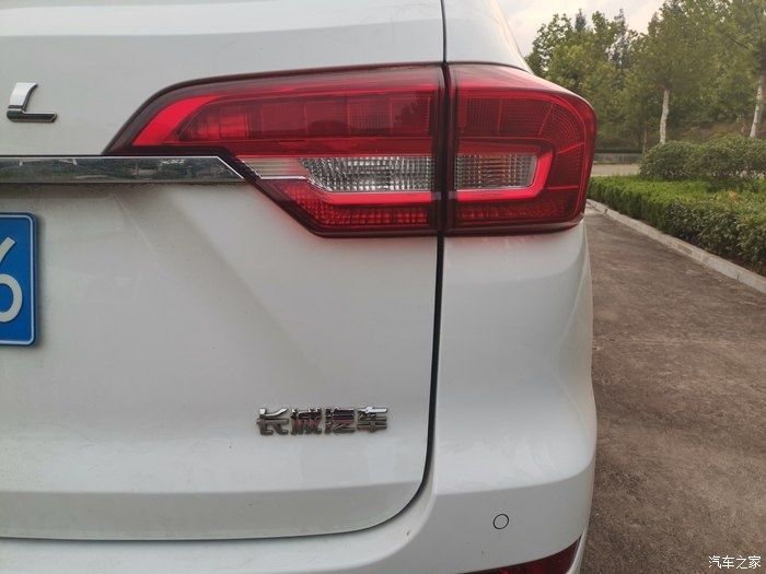  用车|颜值出众，空间宽敞，配置丰富，油耗不高，家庭用车首选哈弗M6！