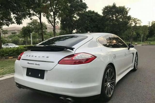 梅拉|17款帕拉梅拉售价26万，经典帅气的外观带你体验豪华的感觉