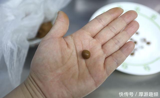 饮品|这道牛奶饮品真霸气，黑红的珍珠好Q弹，多一步降低热量放心喝