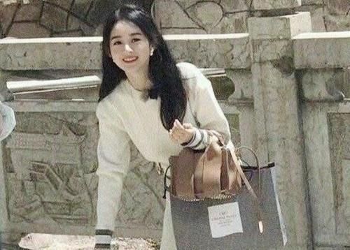  更好|状态更好，造型升级！但这3个行为，暴露了赵丽颖的憨憨本质