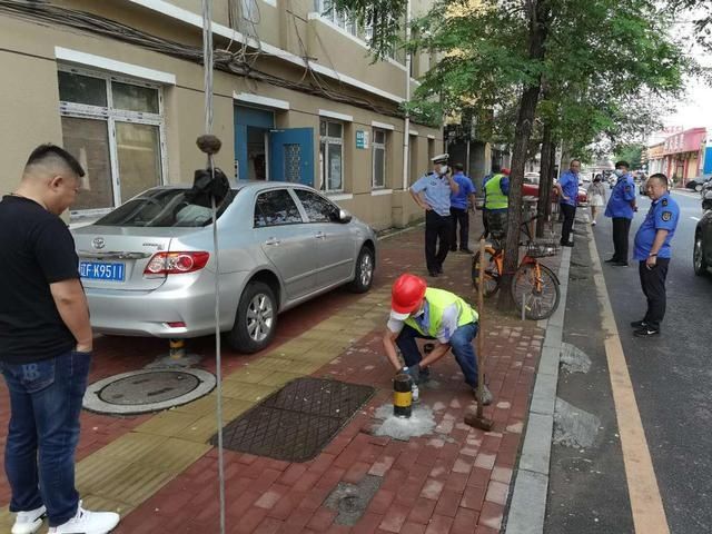 停车|私圈私设私占道路？不行！大连开展强力清除