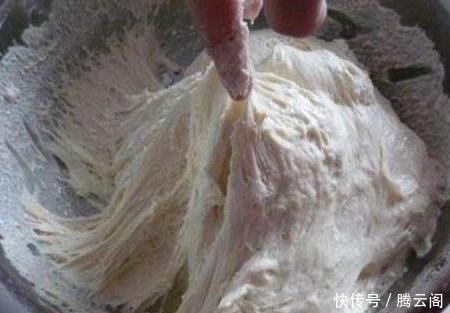 做出来|发面时,只放酵母是大忌,教你一招,8分钟“溢盆”,比面包暄软