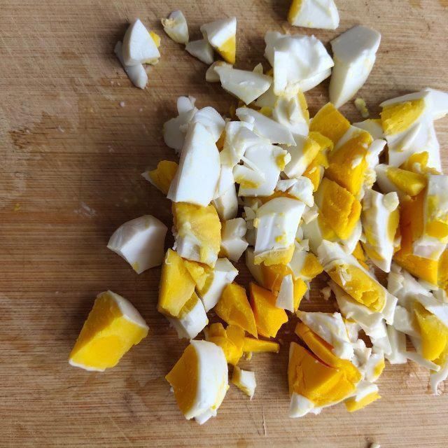  清爽|每天一道菜：苦瓜拌咸鸭蛋，清爽去火，简单美味