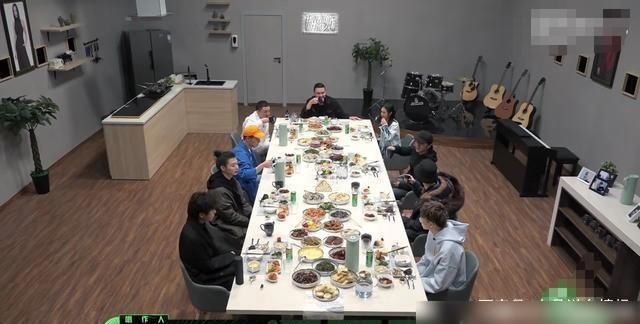  太阳|歌手2：张艺兴在第一场战斗中失败了？对于从GAI上取下的太阳