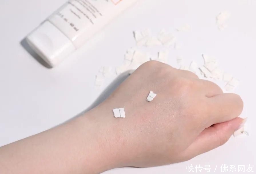 熊心豹子|敢和安耐晒抢C位,这款防晒是吃了熊心豹子胆吗!