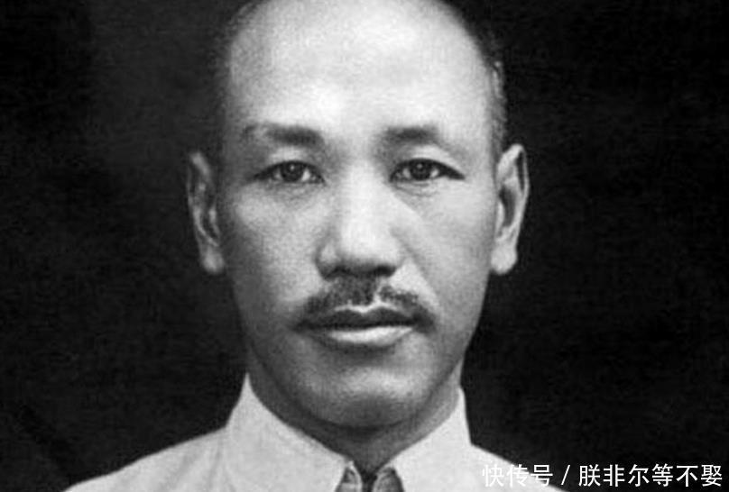 平淡|此人一生本是平淡生活, 偶遇蒋介石, 因长相神似做了替身升官发财!