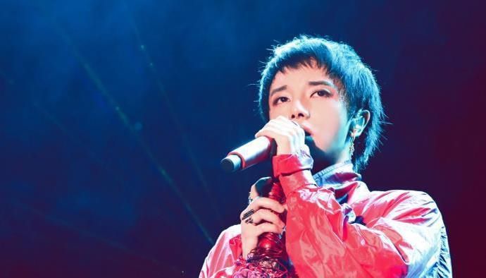  方式|华晨宇：一个三十而立的年轻人，用另类方式表达内心的喜悦，真好