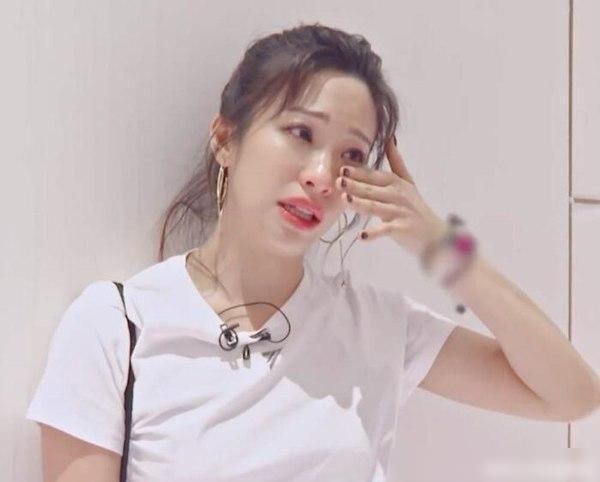 白冰|《浪姐》五公曝光白冰、郑希怡、郁可唯三选一,复活团三选二