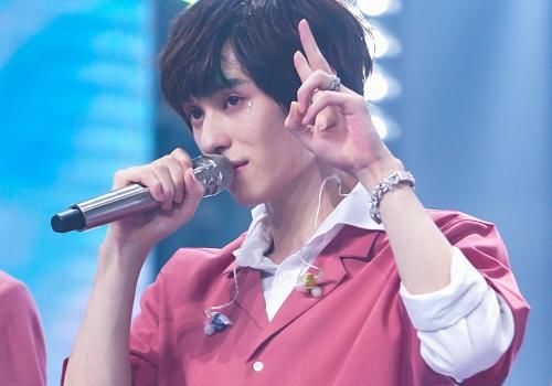  意料之中|少年之名微博粉丝：李希侃第2，胡文煊第3名，看到第一名，意料之中