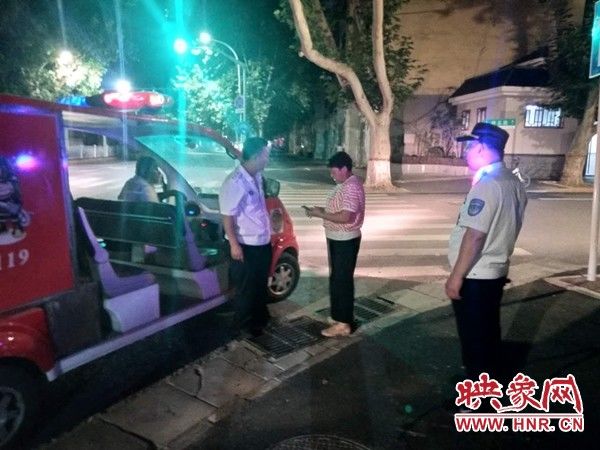  纬三路10|外地货车夜间送货迷路 收货人不接电话急坏送货人