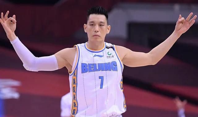  丘天|福建32分惨败，知名篮球评论员：我觉得丘天今天打得比王哲林好