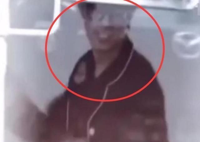 女团|肖战综艺再爆花絮,穿吉利服还跳女团舞蹈,可惜全部一剪没