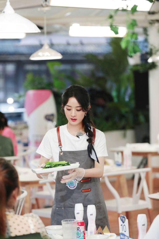 鸡蛋里挑|她又不是完美人设,鸡蛋里挑骨头未免太过了吧?