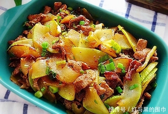  适合|味道鲜美、很适合夏季的小炒，爽口开胃，营养好吃又下饭！