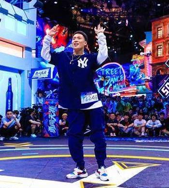  街舞|“街舞3”骚操作多，3大顶流队长都无力挽回差评，观众直言不买账