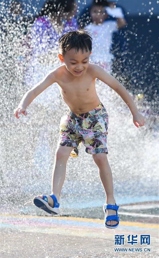 气温|北京发布高温蓝色预警 局地气温超过40℃