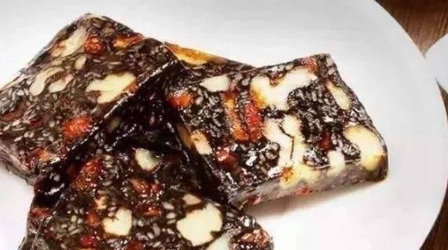 越来越|女人若有宫寒,4种食物要常吃,暖宫排毒子宫越来越健康!