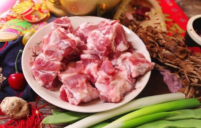  冷冻|买排骨如何挑选最新鲜？聪明人从不买这三种，后悔没有早知道