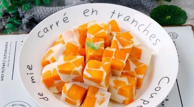  牛奶|自制夏日零食！简单零失败！Q弹嫩滑芒果牛奶布丁