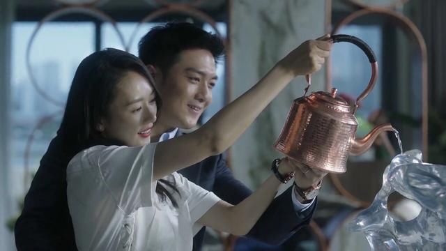  意外|佟丽娅辞演《三十而已》意外成就童瑶，顾佳的人生开篇比罗子君好