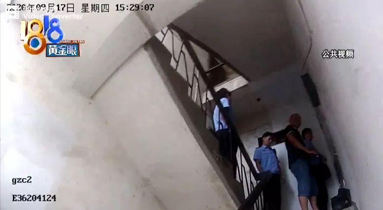 执法|老赖夫妻欠债不还,女子竟还挥菜刀阻扰执法