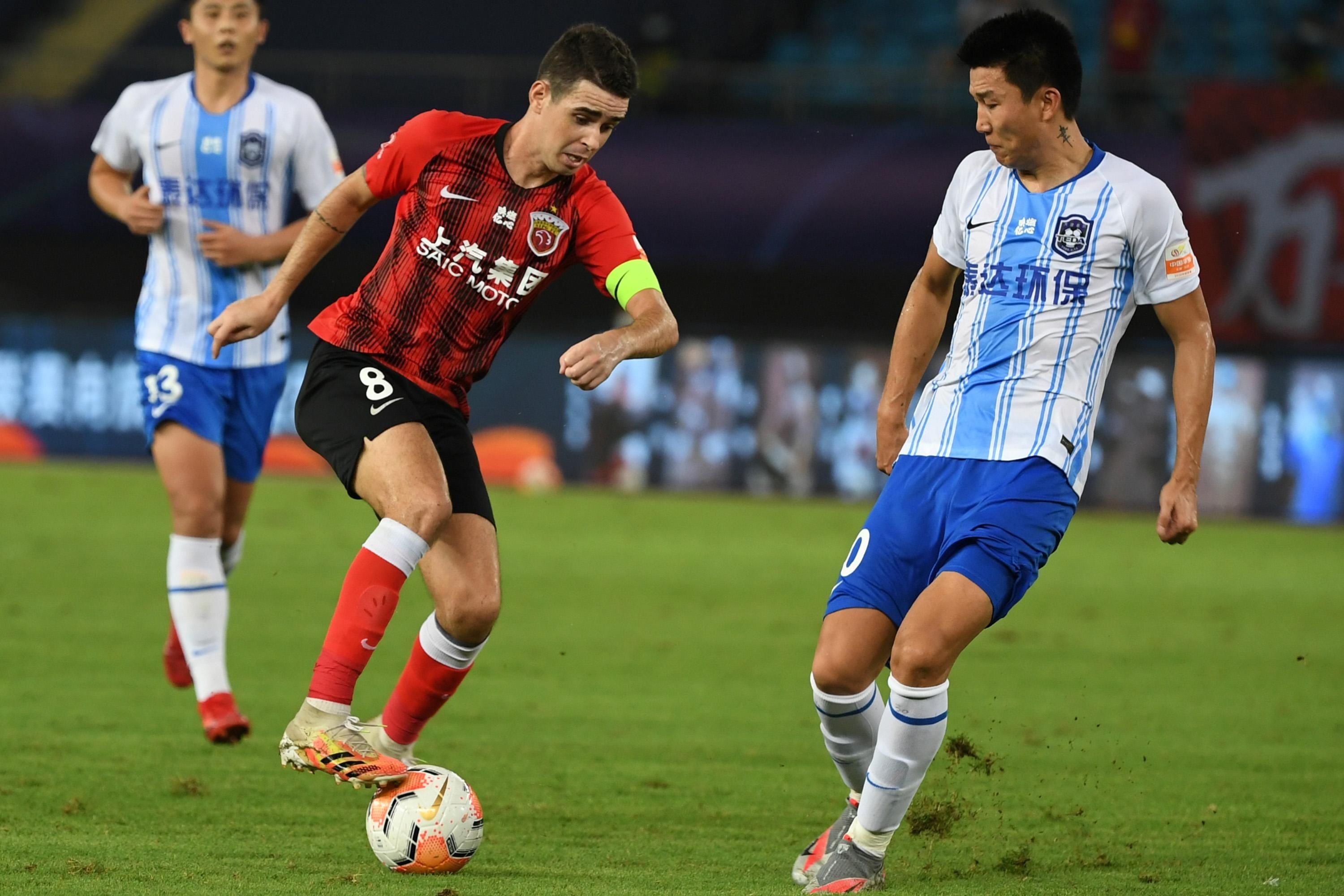  德比|中超综合｜上港笑傲“首尾之战”永昌赢得“河北德比”