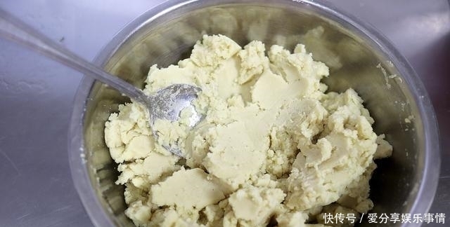 清甜|我家年年夏天都吃的小点心,清甜细腻赛糕点,70多岁老妈点名要