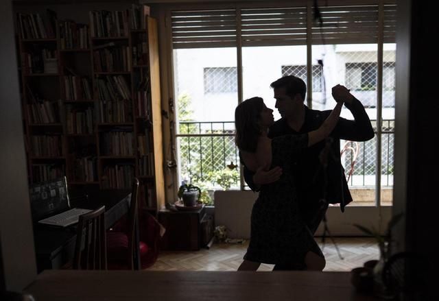 探戈舞|阿根廷:疫情下的线上探戈舞教学