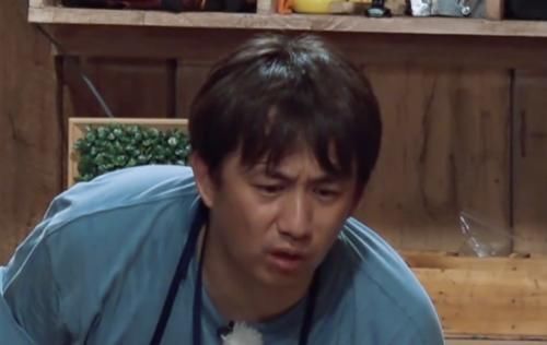 举动|《向往4》黄磊花3小时做叫花鸡,何炅一举动穿帮网友懒得装