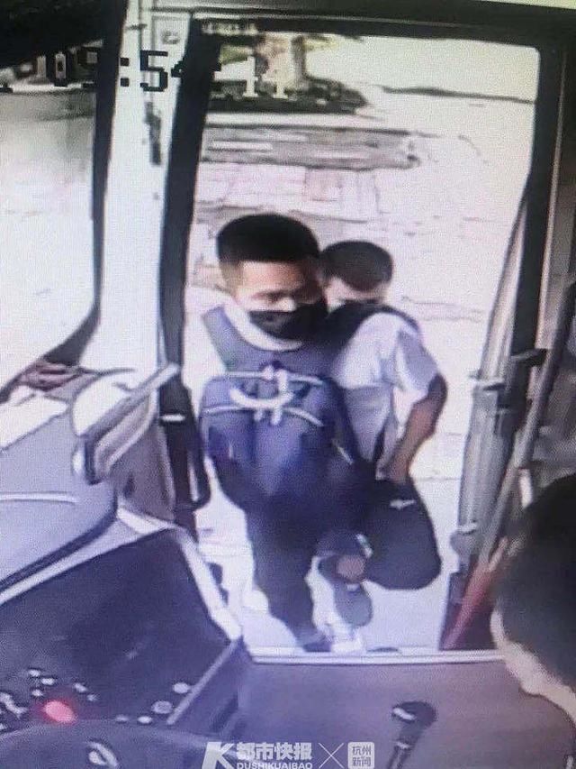  名嫌疑人|突发！两名持刀抢劫逃犯逃到浙江！抓