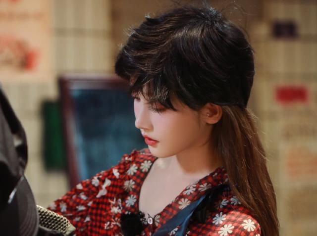  姜贞羽|《元气满满的哥哥》新剧照，姜贞羽变身小正太，整体造型太可了